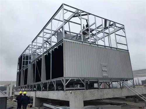 開式冷卻塔在空調系統如何實現節能的效果？？(閉式冷卻塔與開式冷卻塔)